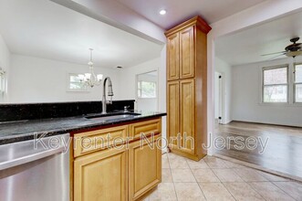14 Degraw Ave in Clifton, NJ - Building Photo - Building Photo