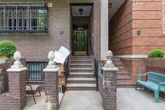 69 Lynch St in Brooklyn, NY - Building Photo - Building Photo