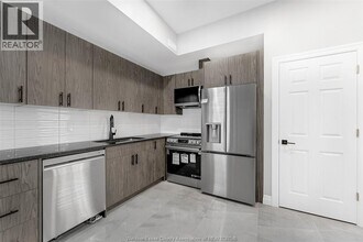 700 Brock St in Windsor, ON - Building Photo - Building Photo