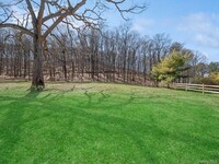 11 Forest Farm Rd in Philipstown, NY - Foto de edificio - Building Photo