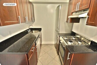 99 Lafayette Ave in Brooklyn, NY - Building Photo - Building Photo