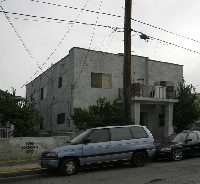 779 E 18th St in Los Angeles, CA - Building Photo - Building Photo