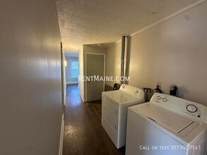 99 Sanford St in Bangor, ME - Building Photo - Building Photo