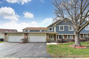 390 Springlake Ln-Unit -A in Aurora, IL - Foto de edificio