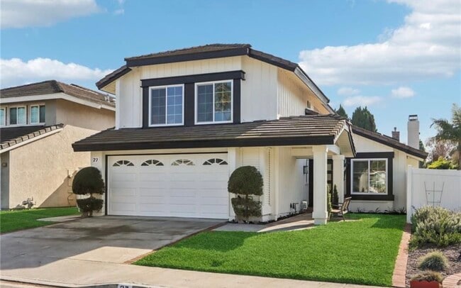 property at 27 New Mdws