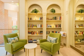 4808 Moorland Ln, Unit 801 in Bethesda, MD - Building Photo - Building Photo