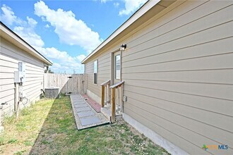 2973 Greenbriar Rd in Seguin, TX - Building Photo - Building Photo