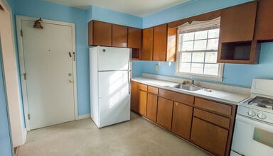 959 Georgetown St in Staunton, VA - Building Photo - Building Photo