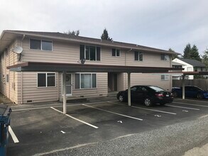 521 Ave D, Unit 4 in Snohomish, WA - Building Photo - Building Photo