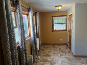 1543 Bush St in Red Wing, MN - Building Photo - Building Photo