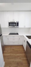 2355 SW 27th St in Miami, FL - Building Photo - Building Photo