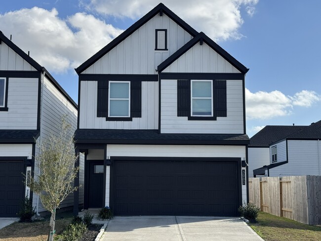 property at 3002 Skyline Mesa Dr