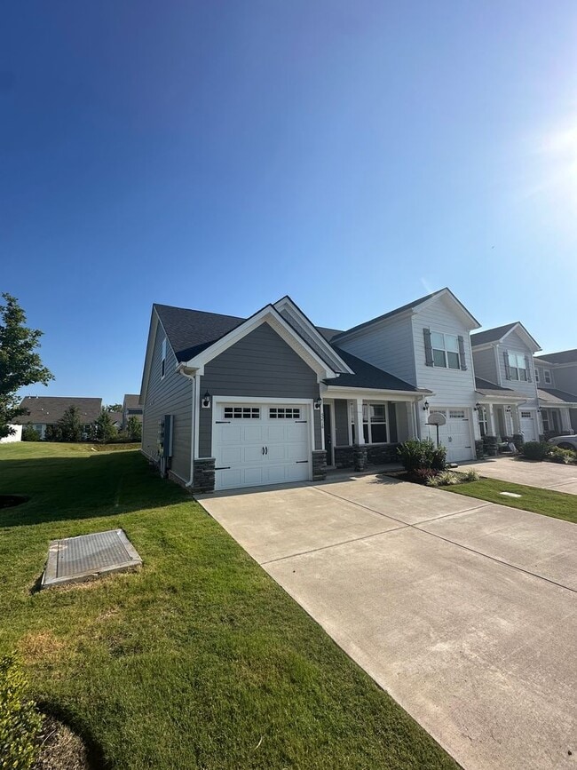 property at 5216 Normandy Cob Dr