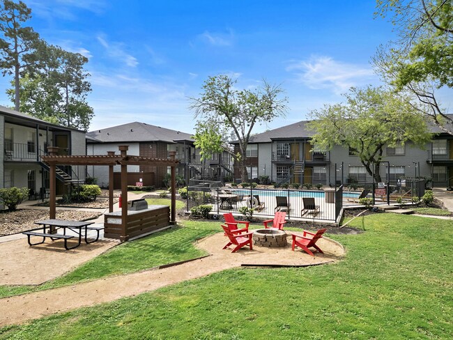 Ellis at Champions in Spring, TX - Foto de edificio - Building Photo