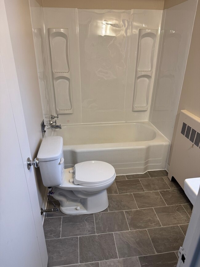 1619 W 3rd St, Unit 31 in Jamestown, NY - Building Photo - Building Photo