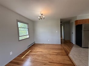 200 Nassau Ln in Island Park, NY - Building Photo - Building Photo
