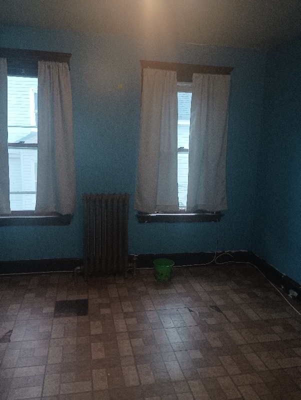 33 Elmwood Ave