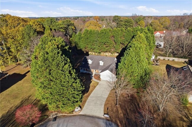 2110 Meadow View Ct in Grayson, GA - Building Photo - Building Photo