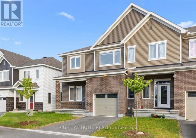 408 Epoch St in Ottawa, ON - Building Photo - Building Photo