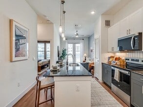 8100 Brewer Blvd, Unit 3313 in Fort Worth, TX - Foto de edificio - Building Photo