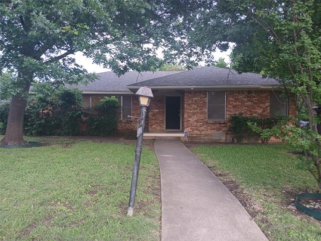 property at 4918 Rockport Dr