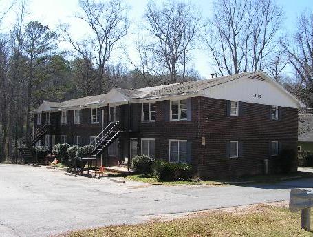 King's Court Apartments in College Park, GA - Building Photo - Building Photo