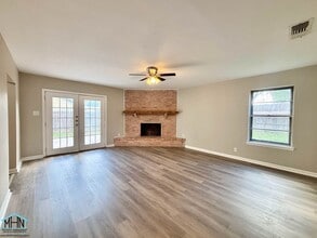 2706 Lake Meadow St in San Antonio, TX - Building Photo - Building Photo