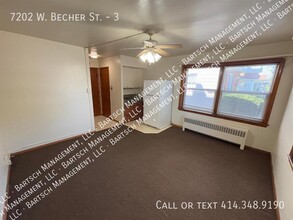 7202 W Becher St in West Allis, WI - Building Photo - Building Photo