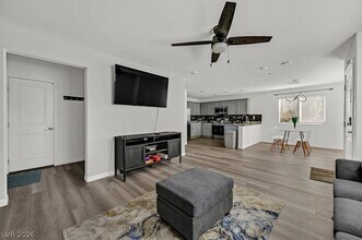 2845 Mariner Turquoise Ln in Las Vegas, NV - Building Photo - Building Photo