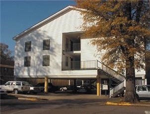 St. George Apartments in Tuscaloosa, AL - Building Photo - Building Photo