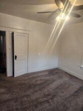 700 Benton St, Unit Apt 2 in Harrisburg, PA - Building Photo - Building Photo