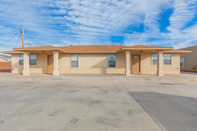 property at 711 S Florida Ave