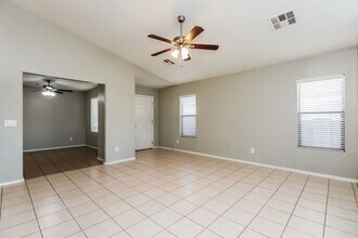 22272 E Via del Rancho in Queen Creek, AZ - Building Photo - Building Photo