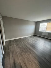 431 Park Ave in Orange, NJ - Building Photo - Building Photo