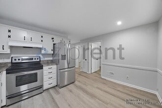 792 Marstevan Dr NE in Atlanta, GA - Building Photo - Building Photo