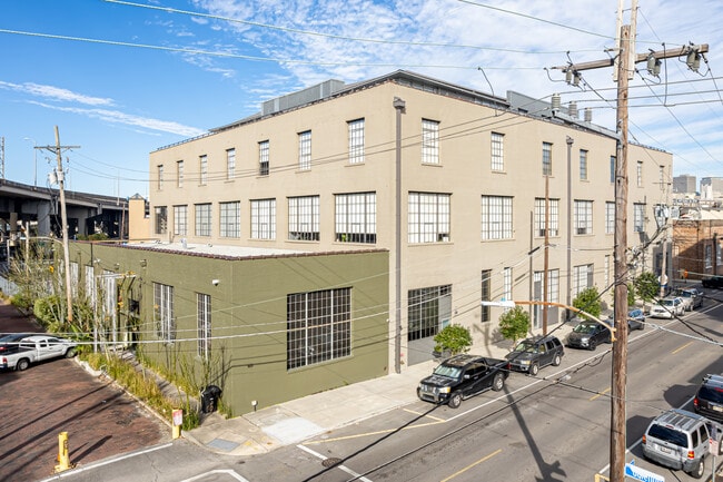 Lengsfield Lofts
