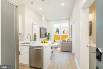 2034 N Front St in Philadelphia, PA - Building Photo - Building Photo