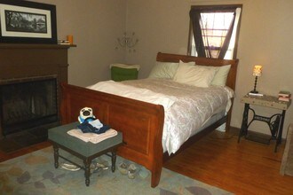 1426 Thomas Jefferson Pkwy in Charlottesville, VA - Building Photo - Building Photo