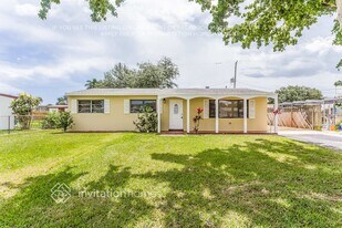 9504 Bloomfield Dr in Palm Beach Gardens, FL - Building Photo