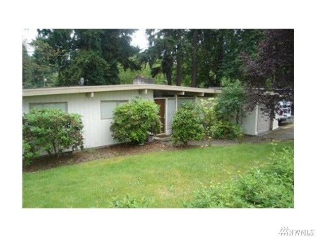 property at 14447 SE 16th St