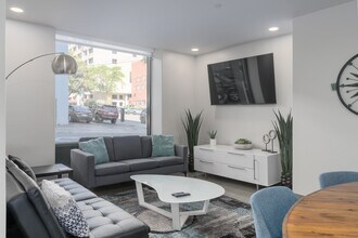 Cooper George in Spokane, WA - Foto de edificio - Interior Photo