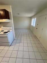 2553 Ellis St in North Las Vegas, NV - Building Photo - Building Photo
