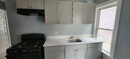 358 Georgetta Dix Plaza in Schenectady, NY - Building Photo - Building Photo