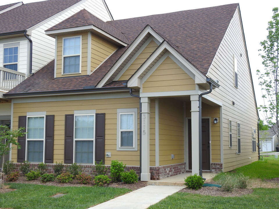 3115 Monrovia Dr in Murfreesboro, TN - Building Photo