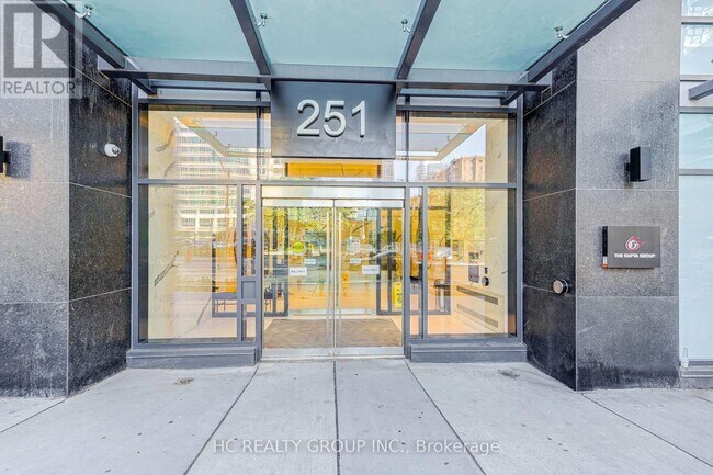 251-3251 Jarvis St in Toronto, ON - Building Photo - Building Photo