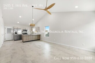 1405 E Iris Ave, Unit Apt. #4 in McAllen, TX - Building Photo - Building Photo