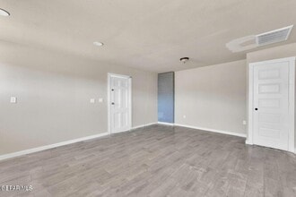 8827 Mt Elbert Dr in El Paso, TX - Building Photo - Building Photo
