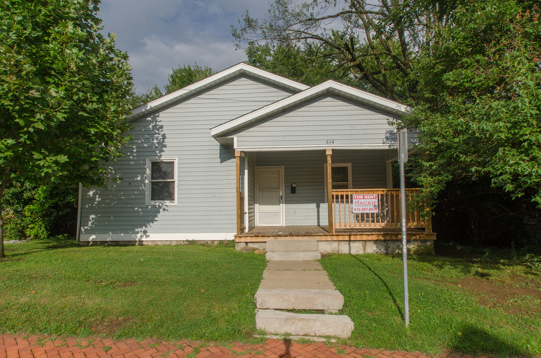 614 N Grant St in Bloomington, IN - Building Photo