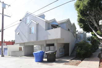 1710 California Ave in Santa Monica, CA - Building Photo - Building Photo