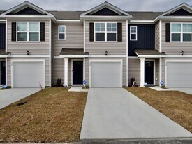 330 Bayou Loop in Surfside Beach, SC - Building Photo